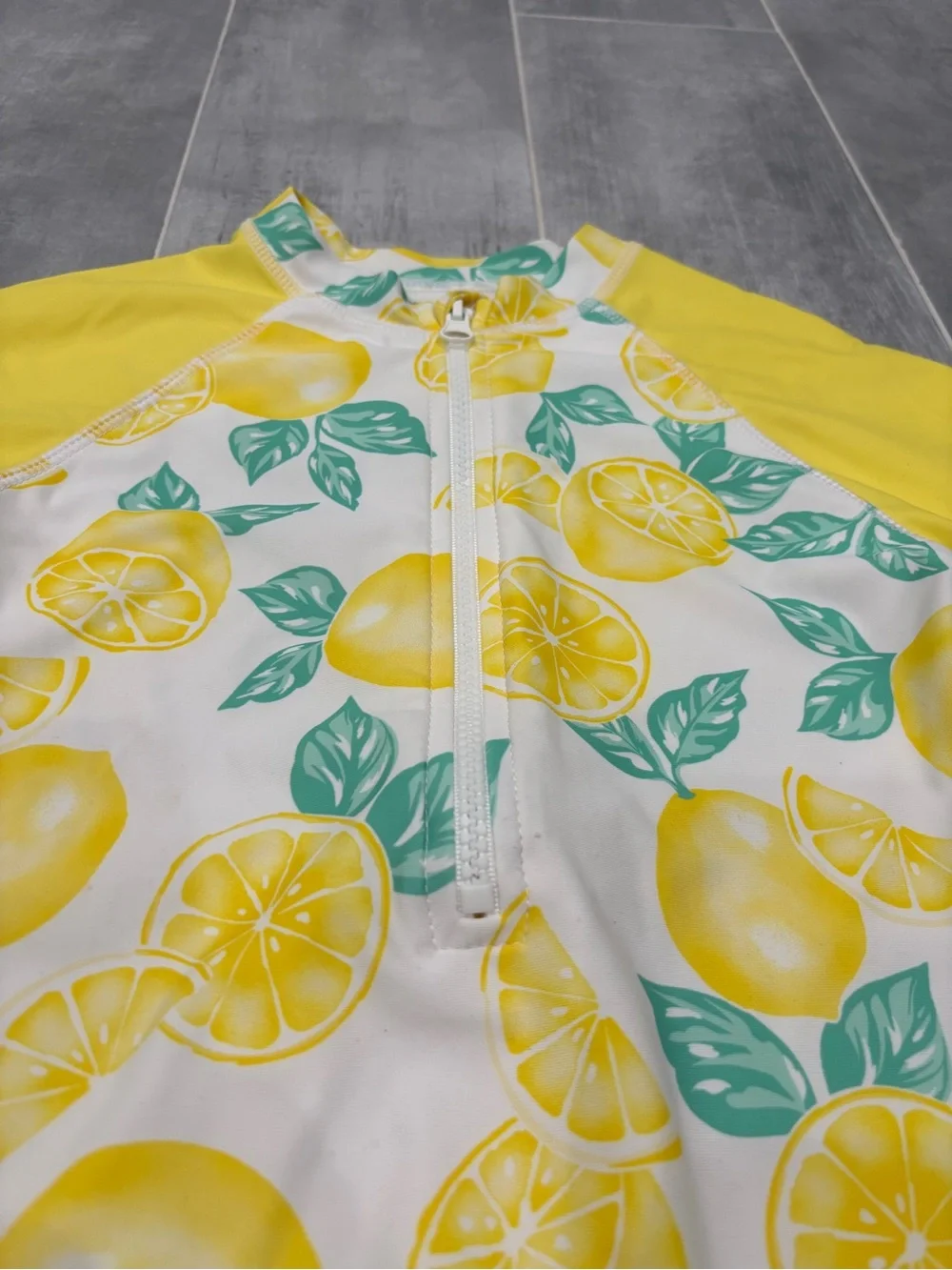 Tommy Bahama Size 7 One Piece Lemon Bathing Suit Matching Visor
